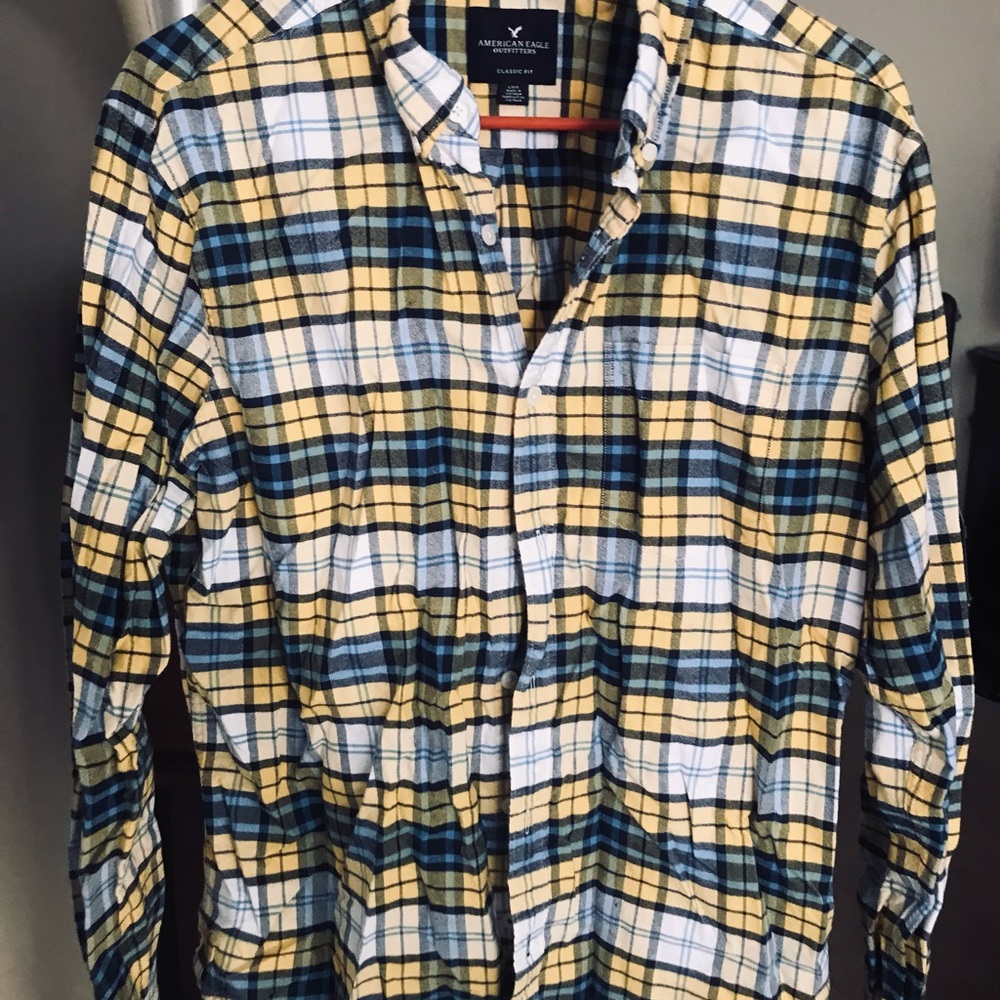 American Eagle Flannel Top